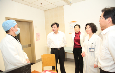 我院召开七届一次职工代表大会预备会议