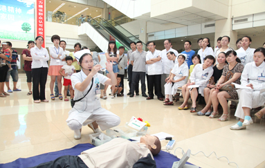 我院举行门诊工作人员急救技术集中培训