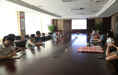 我院召开院外行风监督员座谈会