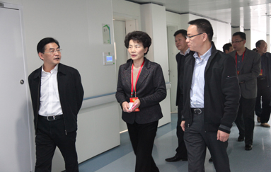 市政协来院视察妇儿楼工程建设情况