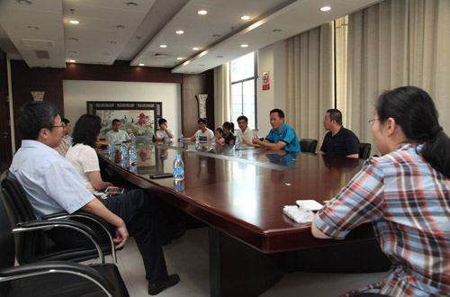 我院召开援疆人员座谈会